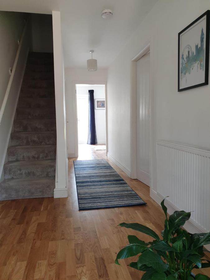 Cheerful 1 Private Room-Ensuite With Free Parking Silverdale  Экстерьер фото
