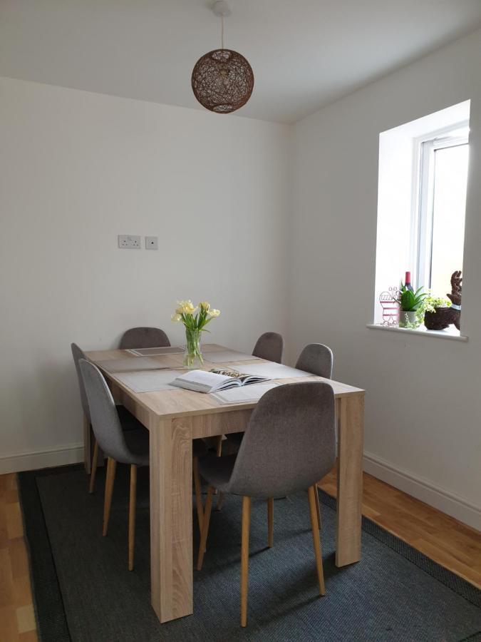 Cheerful 1 Private Room-Ensuite With Free Parking Silverdale  Экстерьер фото